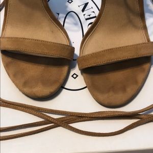 Steve Madden nude lace up up heels